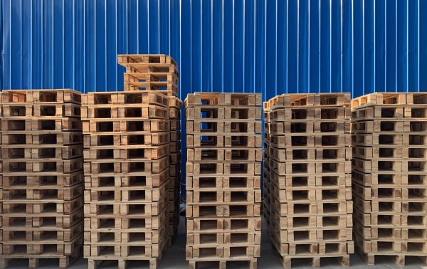 邻水木托盘摆放技巧